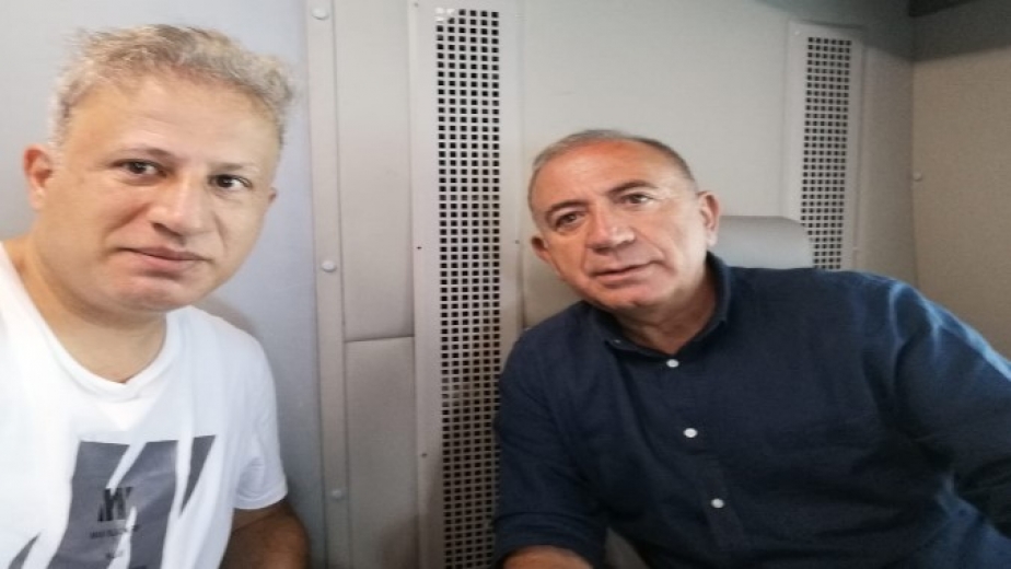 Tekin: Kapılarımız teröre açılıyor!