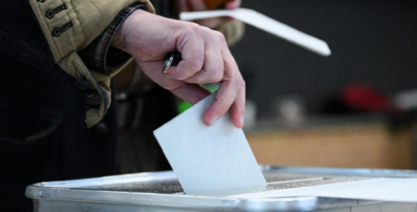 Thüringen Belediye Seçimlerinde Aşırı Sağcı AfD Oylarını Artırdı, Ancak Beklediği Zaferi Kazanamadı