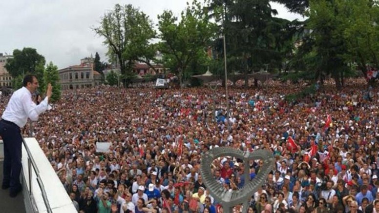Trabzon’da büyük bir coşkuyla Karşılanan İmamoğlu: Önümüzdeki seçimleri biz kazanacağız dedi  