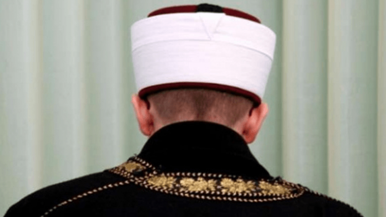 Trabzon’un Of ilçesinde cami imamı 3 kızını vurarak öldürdü