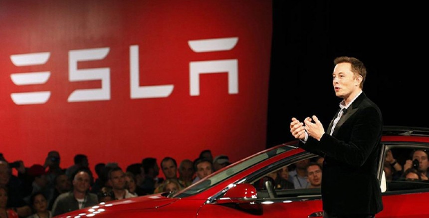Trump-Musk Gerilimi Tırmandı, Tesla Hisseleri Sert Düştü