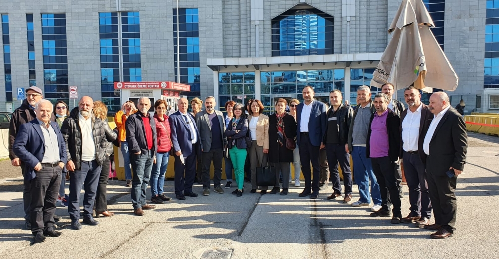 Turgut Öker’in, Erdoğan’a açtığı 5 kuruşluk manevi tazminat davasının 23 Haziran’a ertelendi (VİDEO)