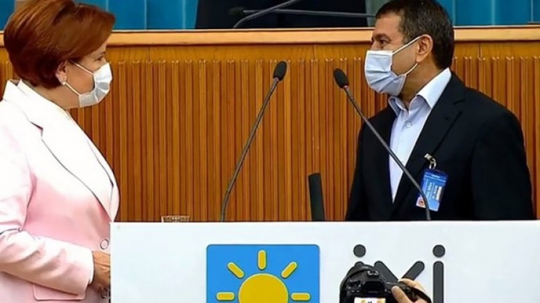Ünlü Kalk Ozanı Aşık Mahzuni Şerif'in oğlu Emrah Mahzuni İYİ Parti'ye katıldı