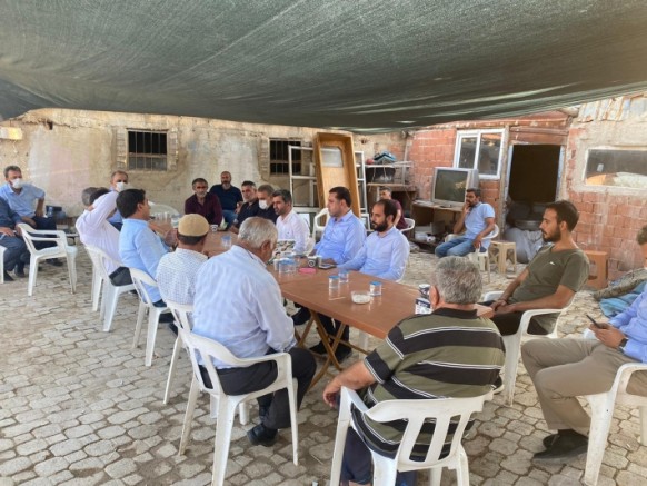 Urfa barosundan Dedeoğulları’na taziye ziyareti