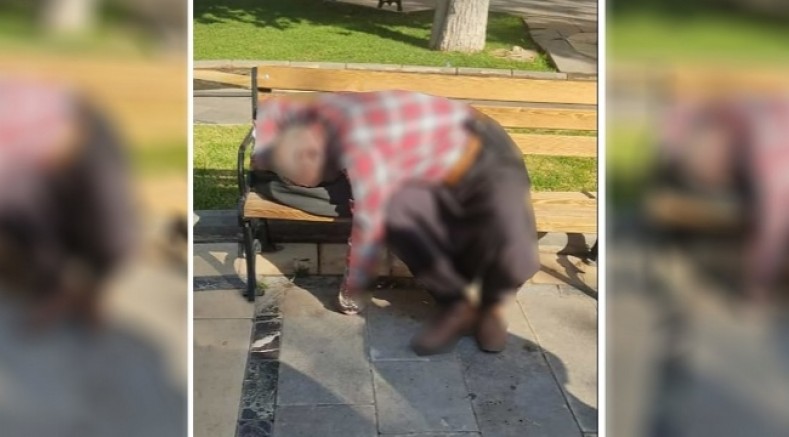 Urfa’da 70 yaşında ki kimsesiz adam bankta ölü bulundu