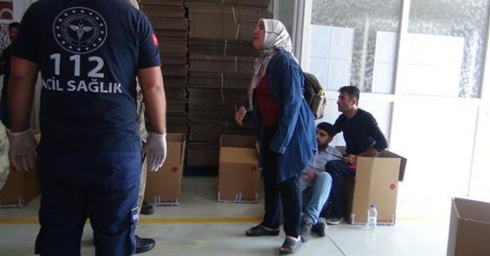 Urfa’da parasını alamayan işçi güvenlik görevlisini rehin aldı