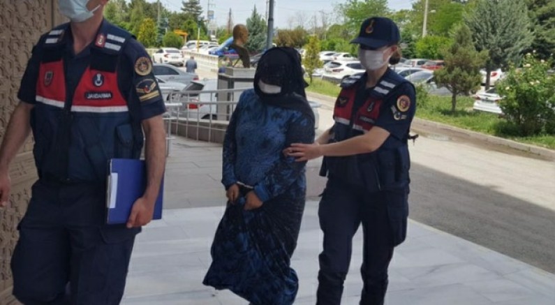 Urfalı anneden vahşet: Doğum sırasında bebeğini öldürdü