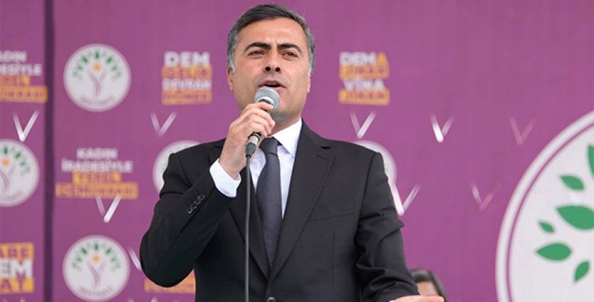 Van Halkı Direndi, Kazandı! Van halkının iradesi hayat buldu