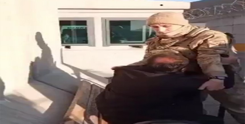 Van Yolunda Askerden Vatandaşa Eziyet (VİDEO)