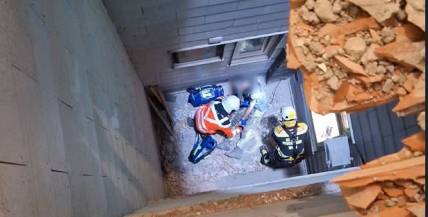 Viyana Alsergrund’da İnşaat Kazası: İşçi Yedi Metre Yüksekten Düştü