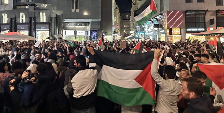 Viyana’da İsrail’in Filistin'e saldırısı protesto edildi