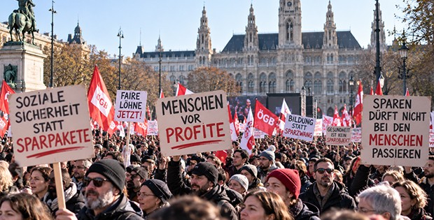Viyana’da Tasarruf Politikalarına Karşı Protesto: 20 Bin Kişilik Katılım Beklentisi