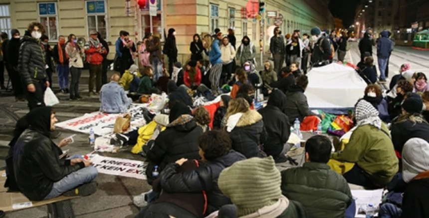 Viyana Üniversitesinde Filistin'e Destek Gösterisi Polis Müdahalesiyle Son Buldu: 3 Gözaltı