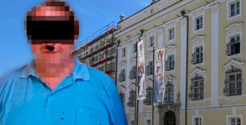 Wels’de Belediye Çalışanının Hitler Bıyığıyla Fotoğrafı Skandala Yol Açtı