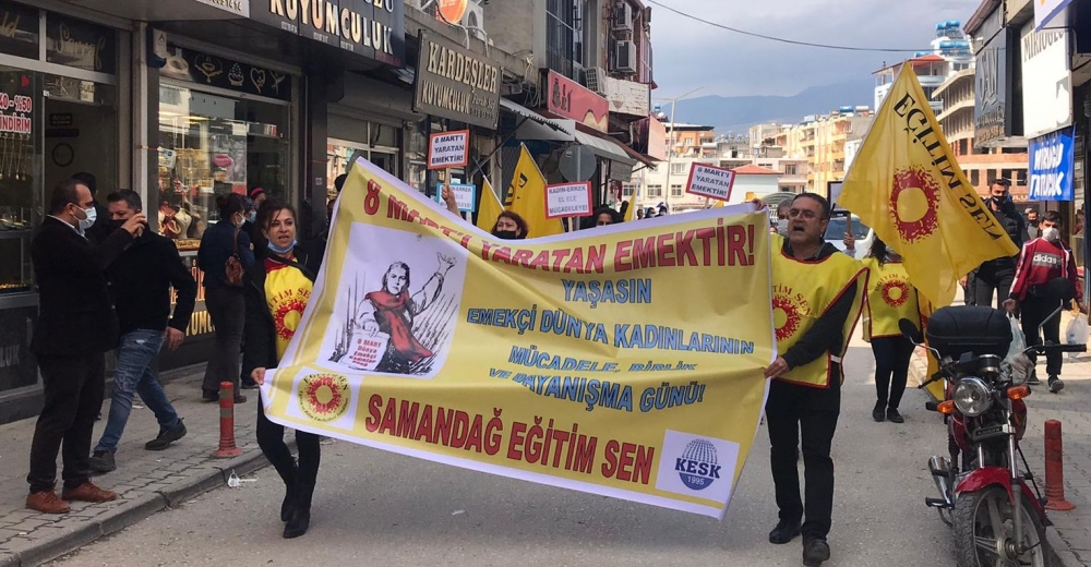 YAŞASIN 8 MART YAŞASIN MÜCADELEMİZ
