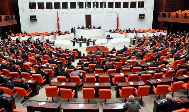 Yeni dönem için bugün TBMM Genel Kurulu yemin töreni için toplanacak