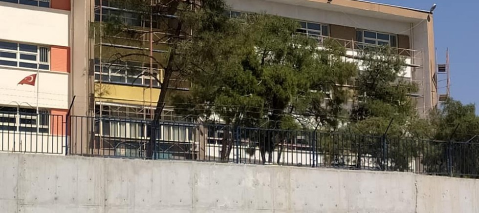 Yer Urfa: Okullar açıldı tadilata başladılar