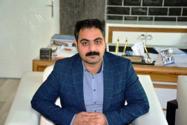 Yerine kayyum atanan Sur Belediyesi Eşbaşkanı gözaltına alındı