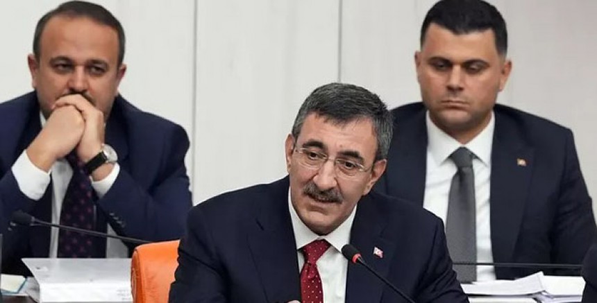 Yılmaz'dan 'Diyanet Washington'da villa yaptı' iddiasına yanıt: 