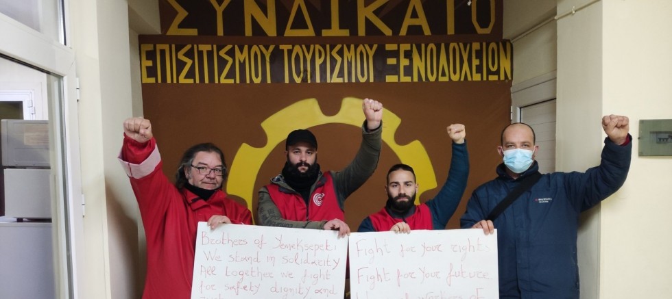 Yunanistan PAME'den direnen Yemeksepeti çalışanlarına destek