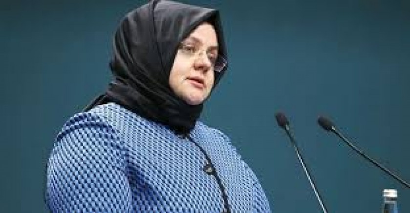 Zehra Zümrüt Selçuk, koronavirüse yakalandı